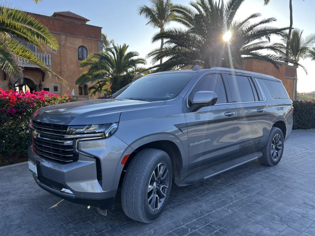 Airport transportation in Todos Santos with Omega Tours